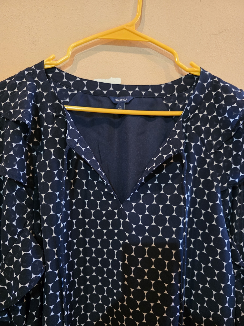 Nautica Women Navy Geometric Ruffle Sleeve Blouse Size L - Picture 3 of 16